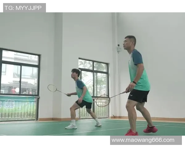 重庆羽毛球队选拔赛精彩点评展现团队节奏与个人风采的完美结合 重庆羽毛球队选拔赛精彩点评展现团队节奏与个人风采的完美结合